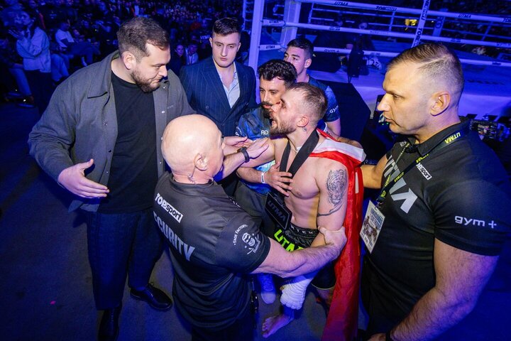 39