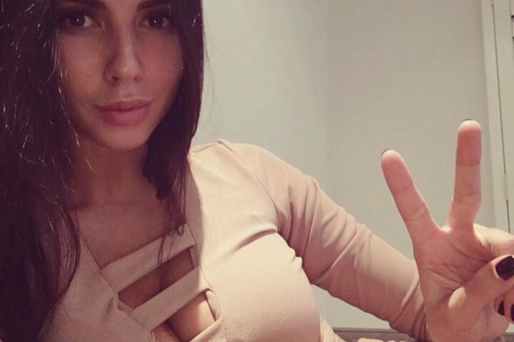 23