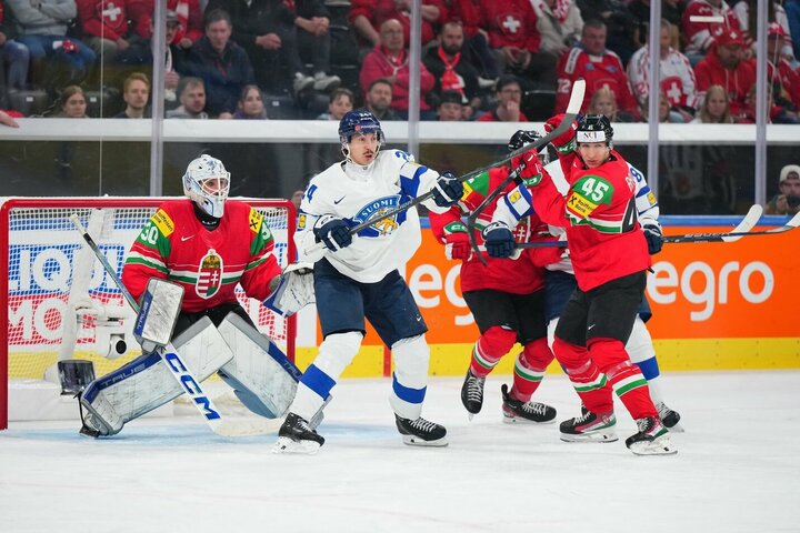 26