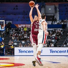 Prancūzija - Latvija rungtynių akimirka | FIBA nuotr. 17