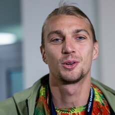 Patriko Stankevičiaus ir Audriaus Knašo sutikimas oro uoste | Pauliaus Peleckio / BNS foto nuotr. 9