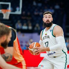 Lietuva – Juodkalnija rungtynių akimirka | Eriko Ovčarenko / BNS foto nuotr. 13