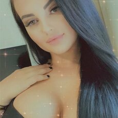 Renee Gracie | Instagram.com nuotr 56