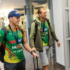 Patriko Stankevičiaus ir Audriaus Knašo sutikimas oro uoste | Pauliaus Peleckio / BNS foto nuotr. 2