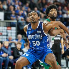 „Neptūnas“ - „Žalgiris“ rungtynių akimirka | Eriko Ovčarenko / BNS foto nuotr. 12