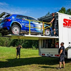 V.Žala į Mažeikius atsiveža Lietuvoje dar nematytą naująjį „Škoda“ ralio automobilį | Vytauto Dranginio nuotr. 6