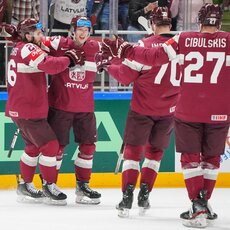 Latvija – Švedija rungtynių akimirka | IIHF nuotr. 9