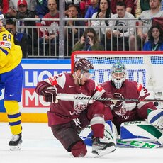 Latvija – Švedija rungtynių akimirka | IIHF nuotr. 14