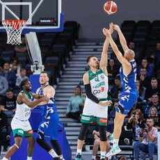 „Neptūnas“ - „Žalgiris“ rungtynių akimirka | Eriko Ovčarenko / BNS foto nuotr. 13