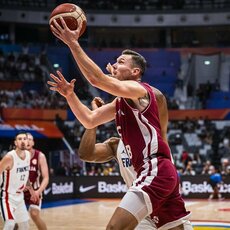 Prancūzija - Latvija rungtynių akimirka | FIBA nuotr. 47