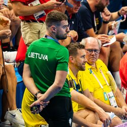 D.Rapšio palaikymo komanda olimpinio plaukimo finale | Vytauto Dranginio/LTOK nuotr. 1