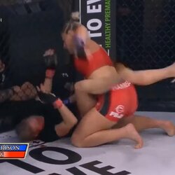 Kayla Harrison prieš Courtney King | Youtube.com nuotr. 5