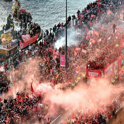 „Liverpool“ gerbėjai pasitiko Čempionų lygos laimėtojus | Scanpix nuotr. 3