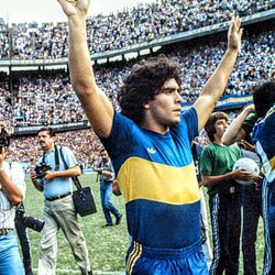 15. „Boca Juniors“ namų apranga. Sezonai: 1981-1982 m. Žymūs žaidėjai: Diego Maradona. | „X“ nuotr. 6