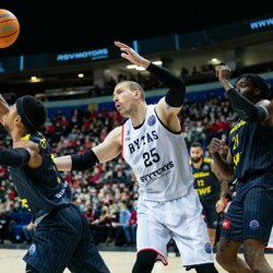 „Rytas“ – „EWE Baskets“ rungtynių akimirka | Luko Balandžio / BNS foto nuotr. 3