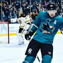 20-27. Vidurio puolėjas Loganas Couture‘as (San Chosė „Sharks“) – 10 mln. JAV dolerių. Praėjusio reguliariojo sezono statistika: 81 rungtynės, 27 įvarčiai ir 43 rezultatyvūs perdavimai. | Instagram.com nuotr 1