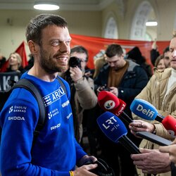 Vaidoto Žalos sutikimas oro uoste | Pauliaus Peleckio / BNS foto nuotr. 4