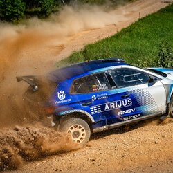 V.Žala į Mažeikius atsiveža Lietuvoje dar nematytą naująjį „Škoda“ ralio automobilį | Vytauto Dranginio nuotr. 5