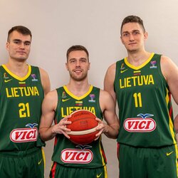 Lietuvos vyrų krepšinio rinktinės fotosesija | Fotodiena/Justino Auškelio nuotr. 4