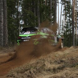 „Organicagro Racing Team“ ekipažui teko adaptuotis prie lietuviško miško (Jordano Jakšio nuotr.) | Organizatorių nuotr. 6
