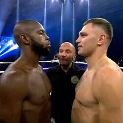 Sergejus Maslobojevas – Donegi Abena | „Stop“ kadras 2