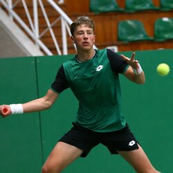 Antros kategorijos jaunių teniso turnyras Šiauliuose (Gintaro Šiupario nuotr.) | Organizatorių nuotr. 2