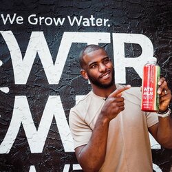 Vienintelis S.Curry šį sezoną aikštėje uždirbs daugiau už Ch.Paulą. Įžaidėjas vienas iš pirmųjų investavo į „Beyond Meat“, kurios akcijų kainos po viešo siūlymo išaugo keturgubai. | Instagram.com nuotr 6