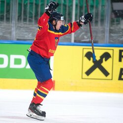 Rumunija – Slovėnija rungtynių akimirka | IIHF nuotr. 6