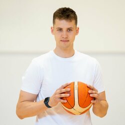 Simas Jarumbauskas apsilankė SKM stovykloje | Sauliaus Čirbos nuotr. 1