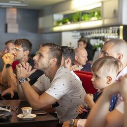 UEFA Čempionų lygos burtų traukimo ceremonijos stebėjimas Marijampolėje | Vytauto Kuralavičiaus nuotr. 4