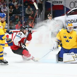 Švedų ir austrų rungtynės | IIHF nuotr. 6