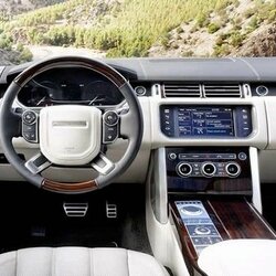„Range Rover Vogue“ - kaina apie 190 tūkst. eurų | Instagram.com nuotr 4