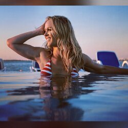 Laura Sanko | Instagram.com nuotr 3