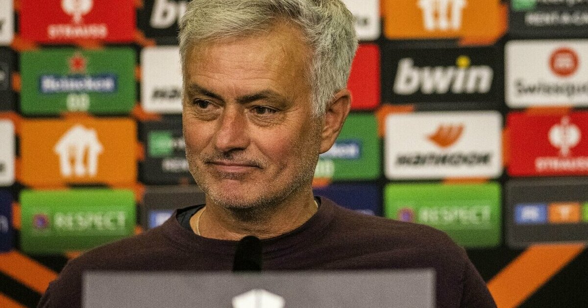 J.Mourinho: “Nessuno può arrivare in ritardo al mio allenamento, nemmeno Maradona”