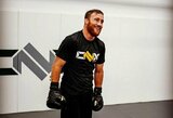 J.Gaethje mano, kad M.Chandlerio komentarai prieš vakcinas sakomi dėl dėmesio stokos