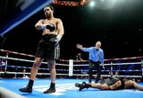 21-erių britų vunderkindas padarė tai, ko niekas nesugebėjo: anksčiau laiko sustabdė Jermaine'ą Frankliną
