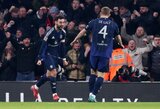 Dešimtyje žaisti likęs „Man Utd“ triumfavo baudinių serijoje ir eliminavo „Arsenal“ iš tolimesnių kovų FA taurėje 