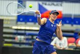 WTA 500 turnyre Čekijoje – I.Swiatek pergalė anksčiau laiko ir P.Badosos kluptelėjimas
