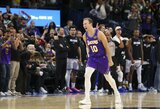 Kennardo tritaškis pratęsė „Lakers“ pergalių seriją