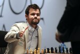 Gimtadienį minintis M.Carlsenas ketvirtą kartą iš eilės sužaidė lygiosiomis su J.Nepomniaščij