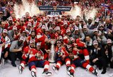 Įspūdingas NHL finalas baigėsi: tris pergale iš eilės iškovojusi „Oilers“ suklupo septintose rungtynėse – „Panthers“ pirmą kartą klubo istorijoje iškovojo Stenlio taurę