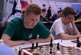 Lietuvos šachmatų rinktinė pasiekė lygiąsias prieš turkus, M.Carlsenas neįveikė moldavo