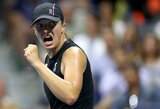 „US Open“ turnyre – įspūdingas Swiatek išsigelbėjimas prieš rusę ir Gauff varžove tapusi Osaka