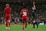 Absurdišką raudoną kortelę gavusiam Hugo Ekitike „Liverpool“ skirs didžiulę finansinę nuobaudą