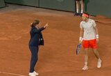 Skandalas „Roland Garros“: teisėjos sprendimas atėmė iš Ruudo laimėtą setą