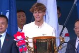 Po dviejų pratęsimų Pekine triumfavęs J.Sinneris praktiškai užsitikrino vietą „ATP Finals“ turnyre
