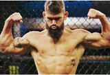 UFC kovotojas iš JAV pribloškė žiūrovus kūjo ir pjautuvo tautuiruote: dėdė įrodinėja, kad sportininkas – ne komunistas