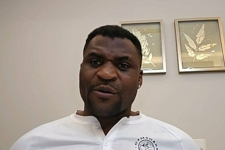 Francisas Ngannou: apie Dana White'o kaltinimus užpuolimu, pasiūlymą iš Jake'o Paulo, dominančius varžovus ir ateities planus