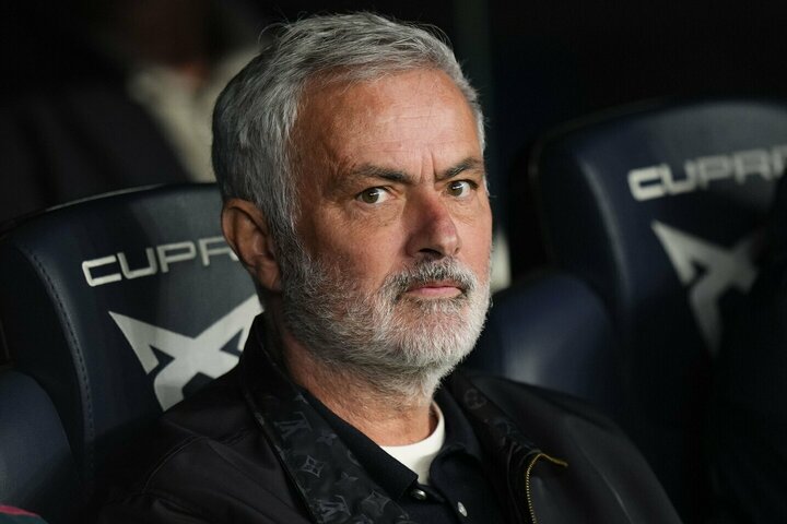 Jose Mourinho po pergalės prieš „Barcelona“ ją dedikavo šios ekipos sirgaliams