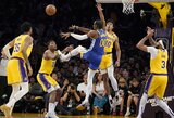 „Warriors“ taškų lenktynėse pranoko „Lakers“